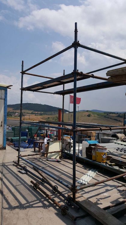 2. El Örümcek İskele